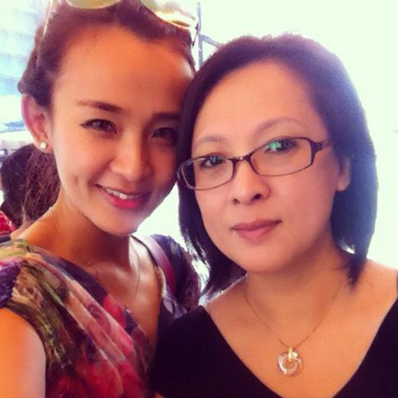 Meet your Posher, Karen - Picture 1 of 1